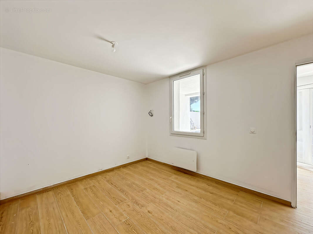 Maison 215m² à carry-le-rouet - photo 13