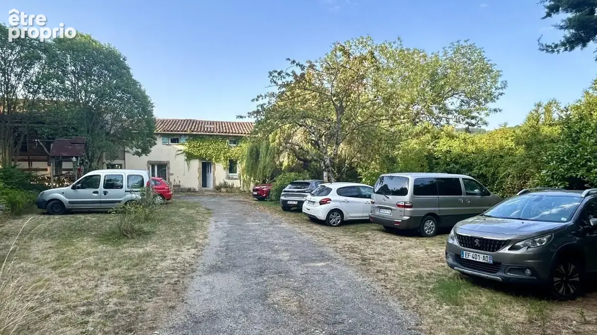 Demeure de caractère avec fort potentiel - photo 15