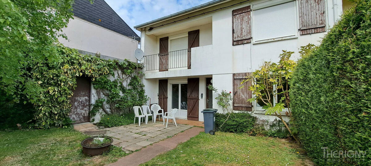 Maison à EU