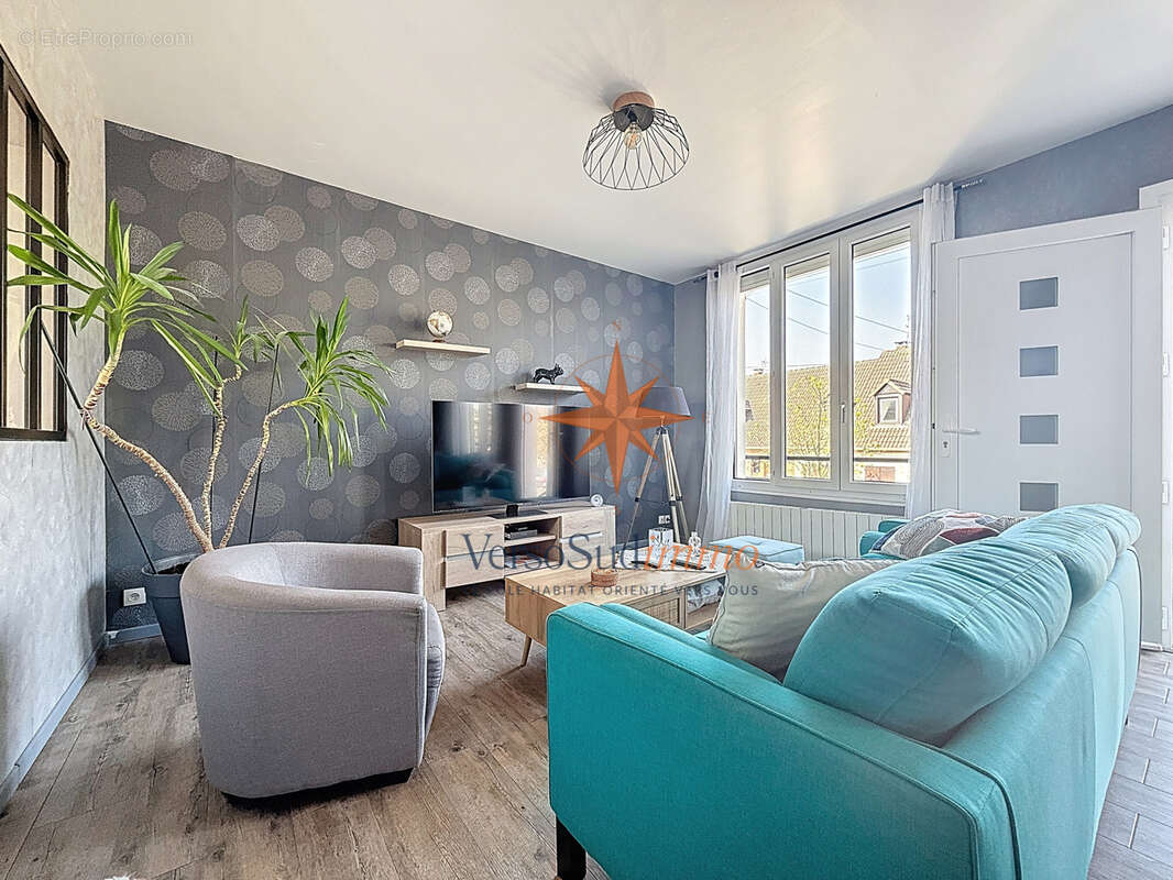 Maison à CHAMPS-SUR-MARNE