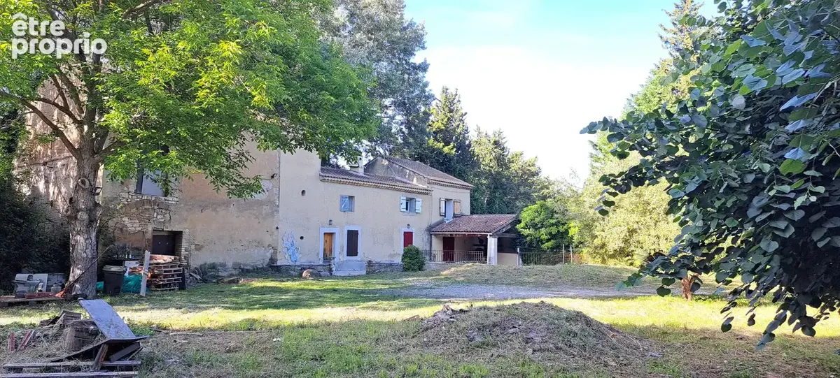Mas Provencal  - Un potentiel rare à Althen des Paluds - photo 2