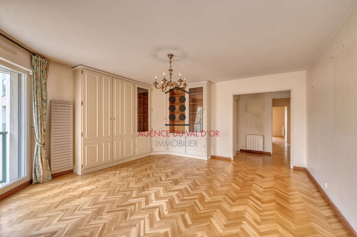 Appartement à SAINT-CLOUD