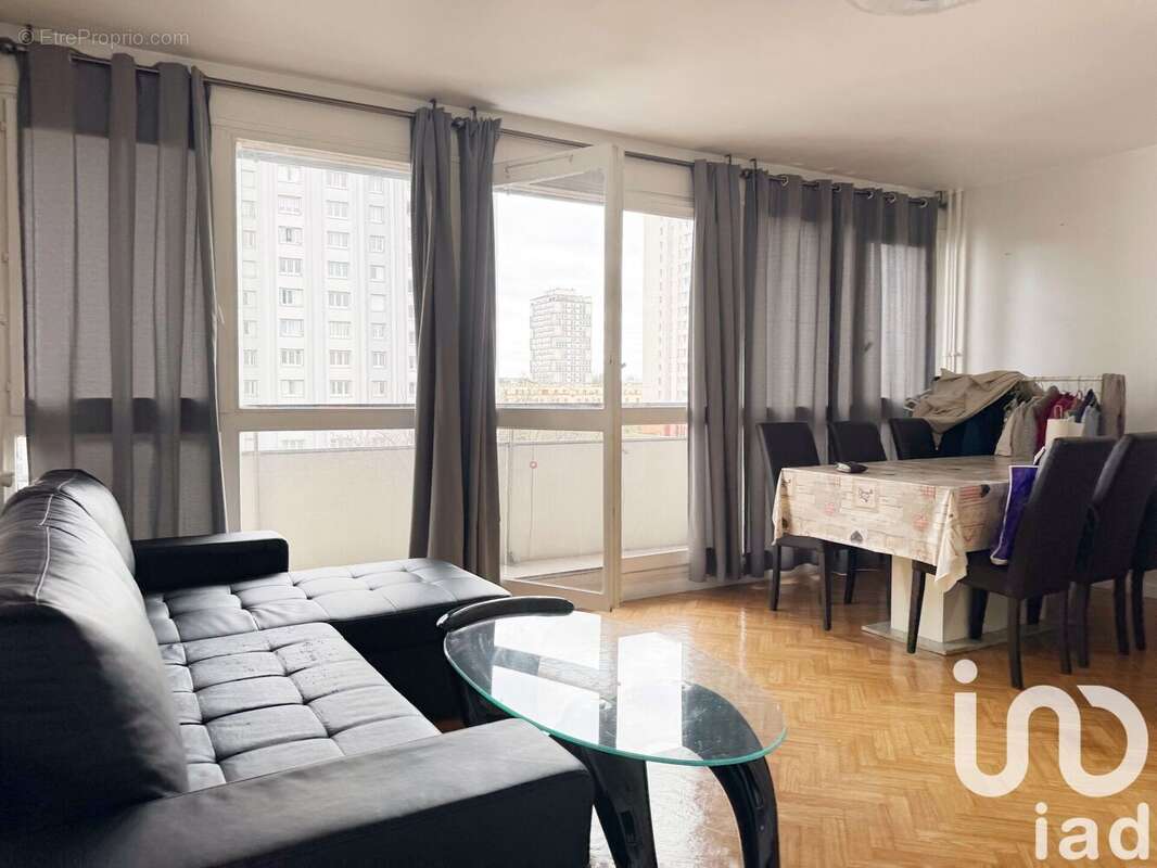 Photo 3 - Appartement à CHOISY-LE-ROI