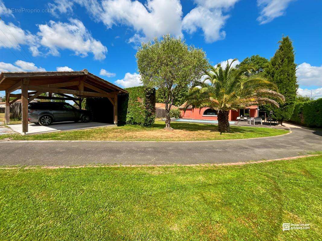 Maison à CARIGNAN-DE-BORDEAUX