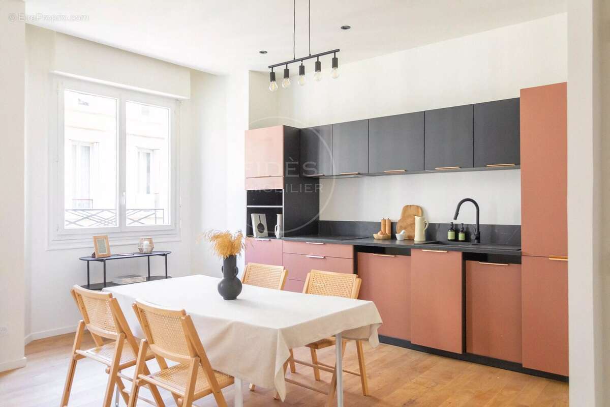 Appartement à MARSEILLE-6E
