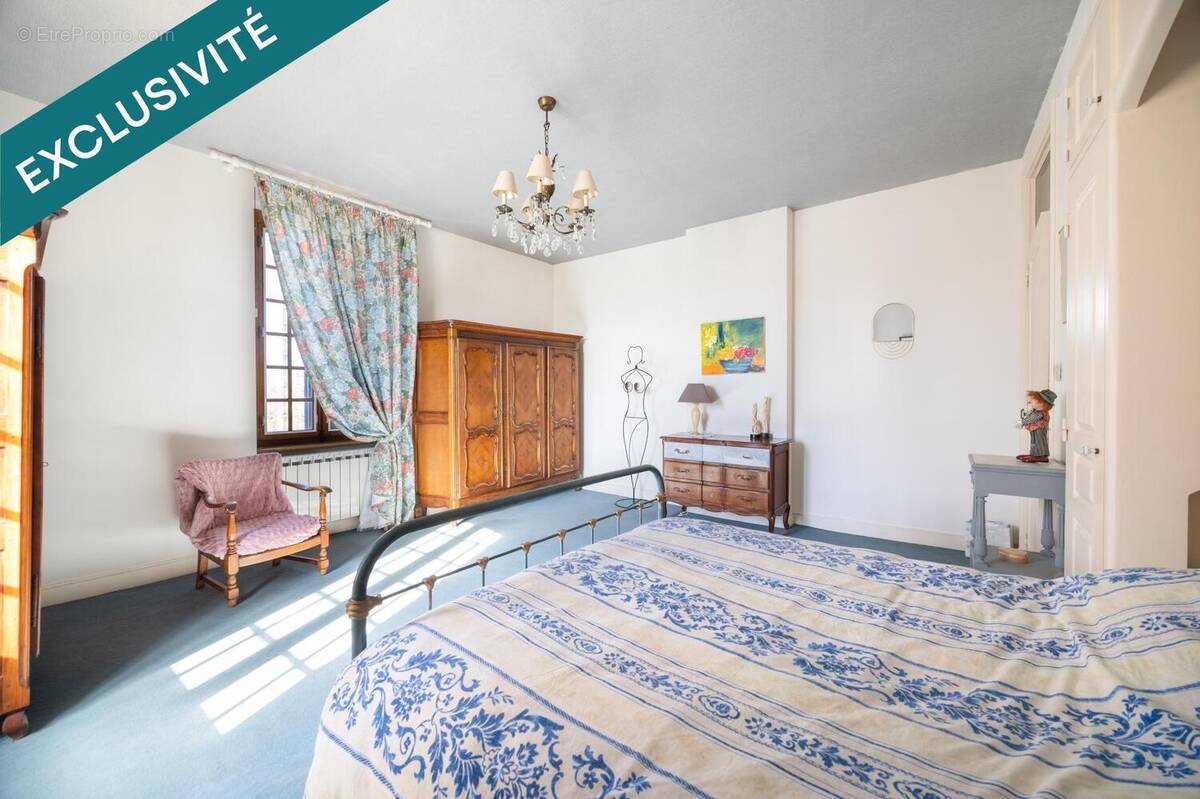 Photo 1 - Maison à SAINT-JUERY