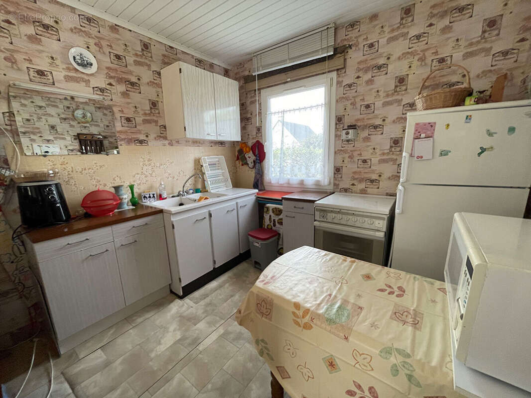 Maison à SAINT-GERMAIN-SUR-AY