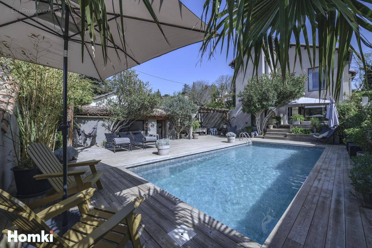 Maison à VILLENEUVE-LES-AVIGNON