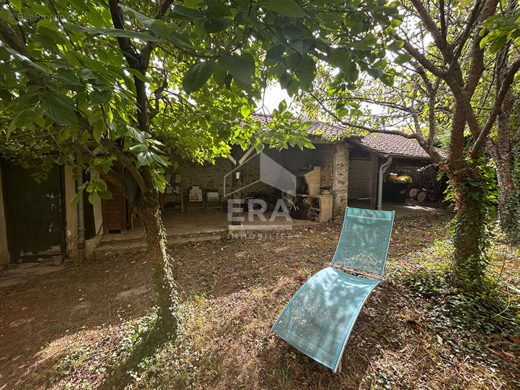 Maison à JANVILLE-SUR-JUINE