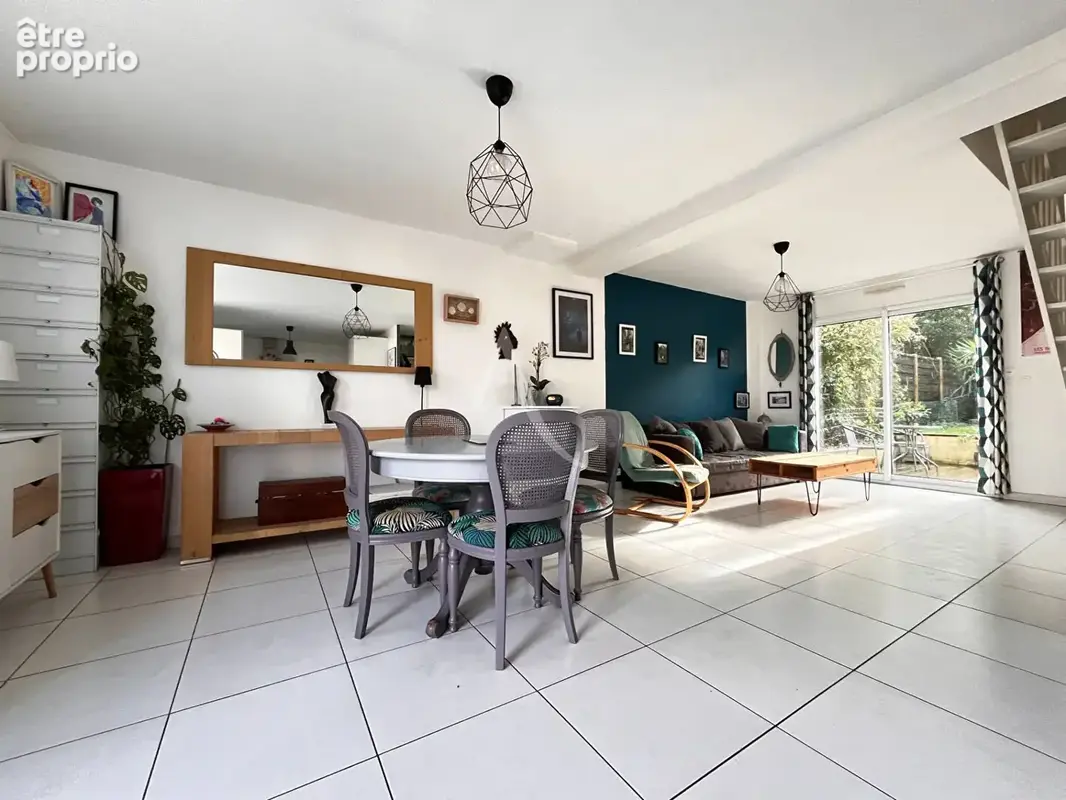 Maison Nantes 7 pièce(s) 104.59 m2 - photo 2