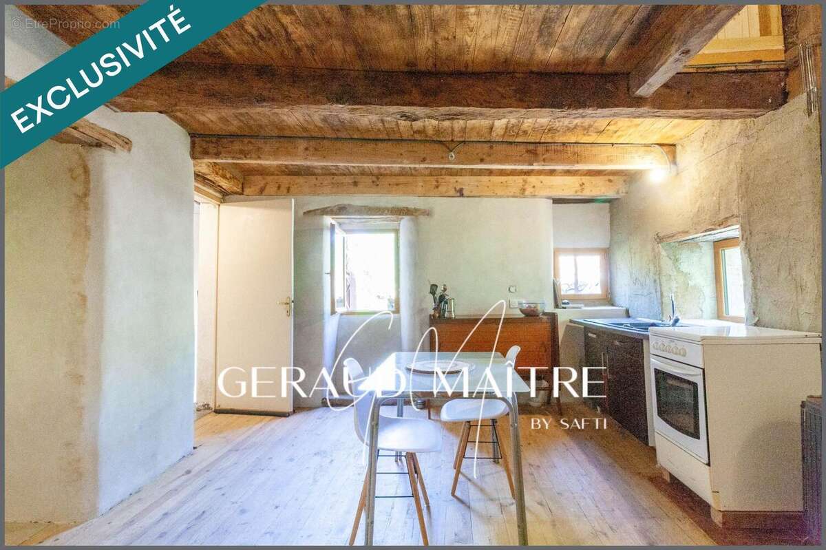 Maison 69 m² à Tournemire  - photo 3