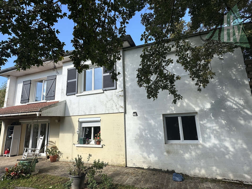 Maison à NOGENT-SUR-SEINE