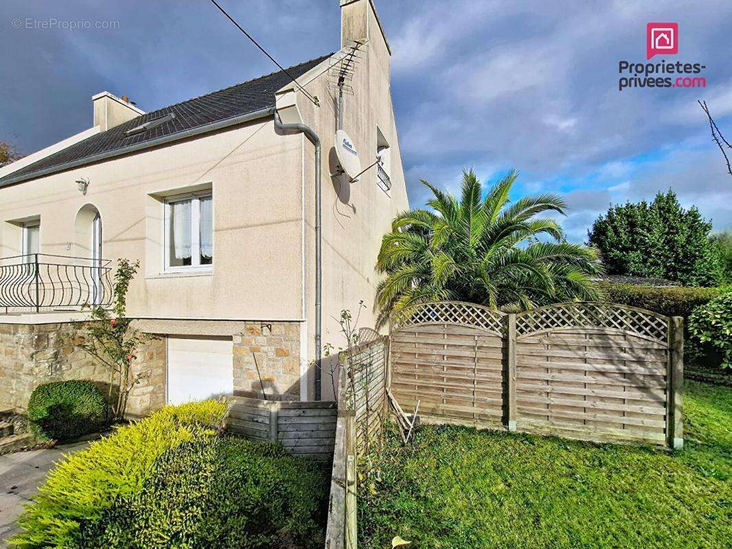 Maison à PLOUIGNEAU