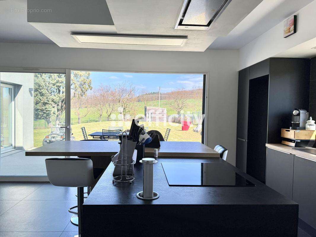 Maison à LA FOUILLOUSE