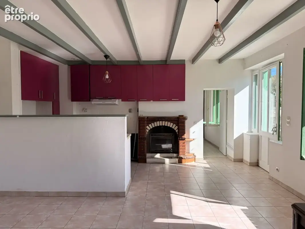 Maison 2 pièces 63 m² à vendre à Gemozac (17260) - photo 2