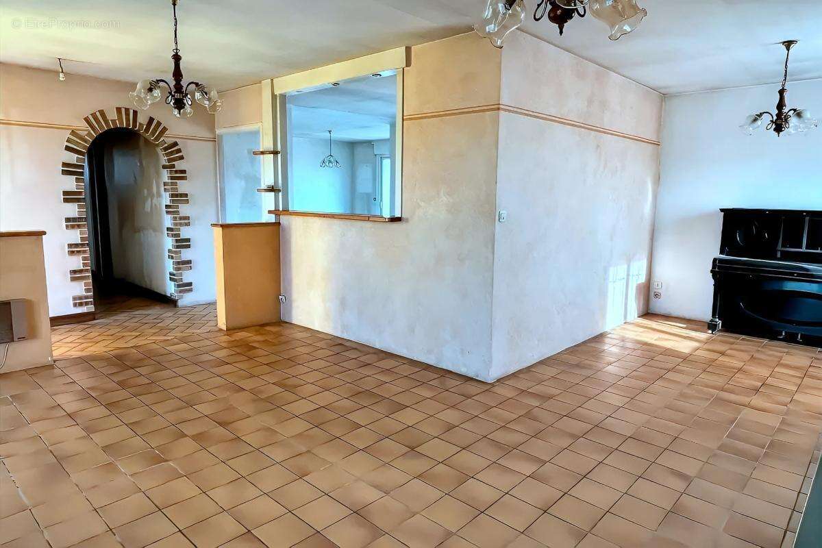 Maison à LA HAIE-FOUASSIERE