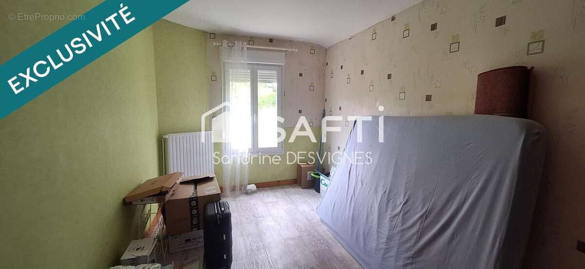 Maison 88 m² à Saint-Eugene  - photo 7