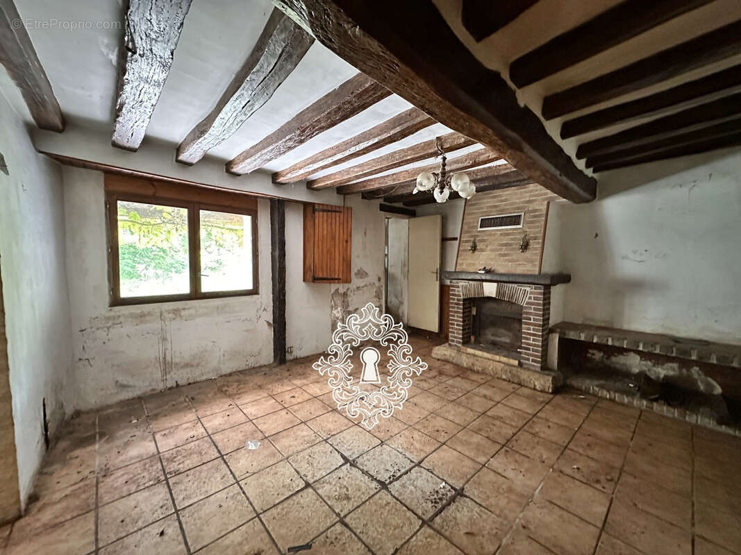 Maison à DONNEMARIE-DONTILLY