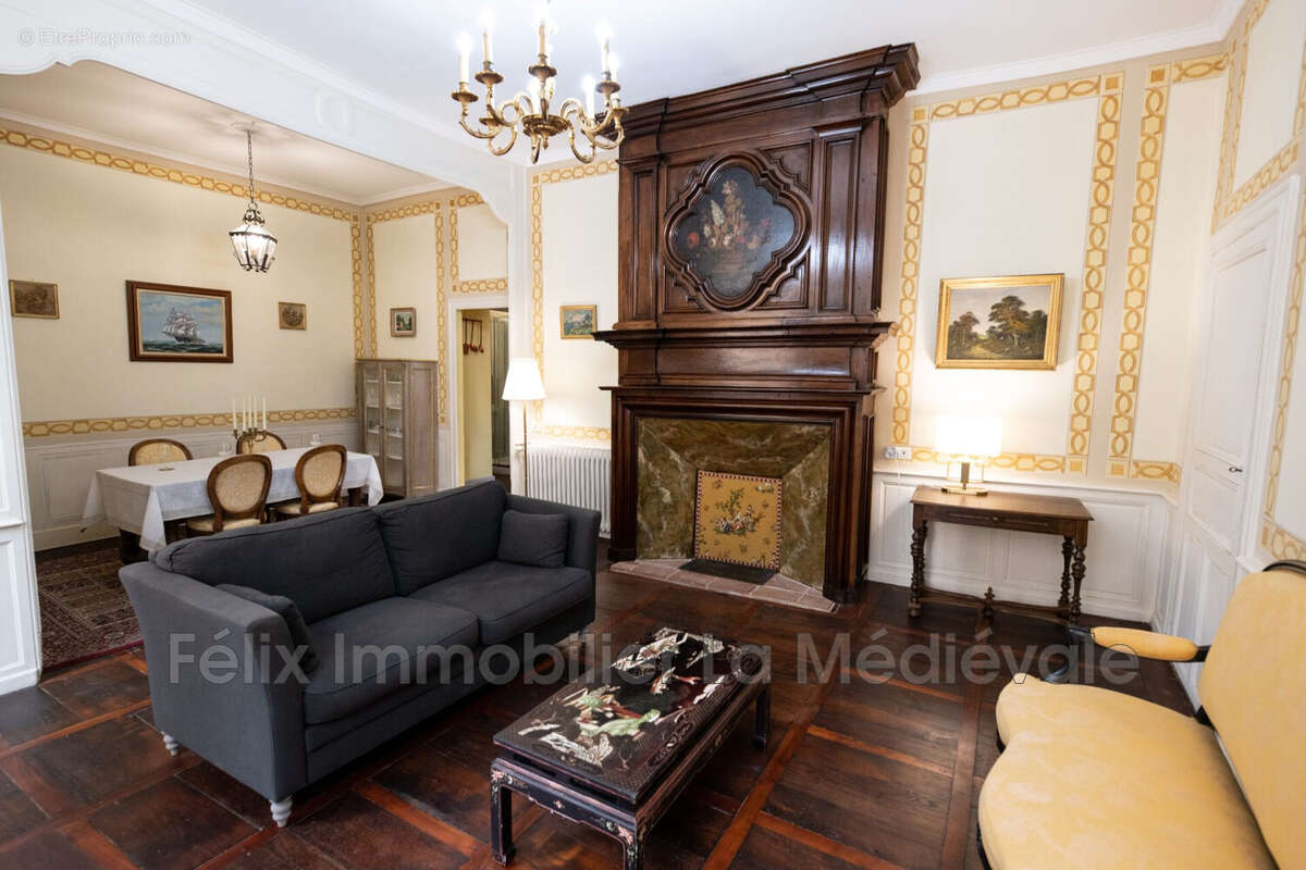 Appartement à SARLAT-LA-CANEDA