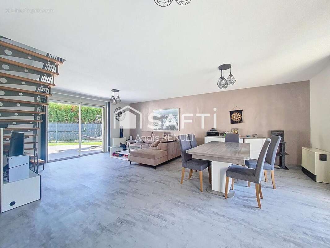 Photo 4 - Maison à SAINT-REMY-SUR-AVRE