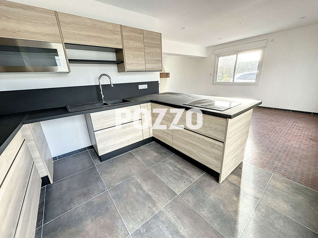 Commerce à AVRANCHES