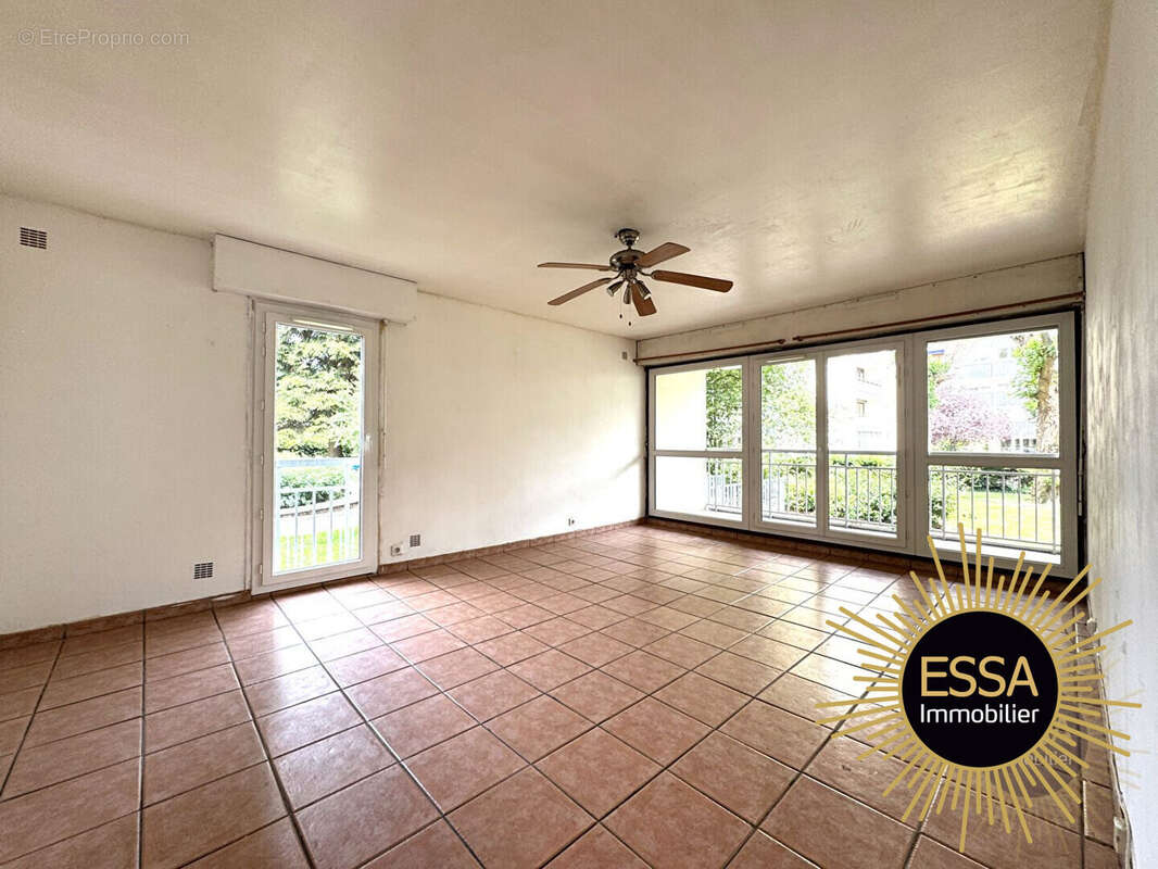 Appartement à VELIZY-VILLACOUBLAY