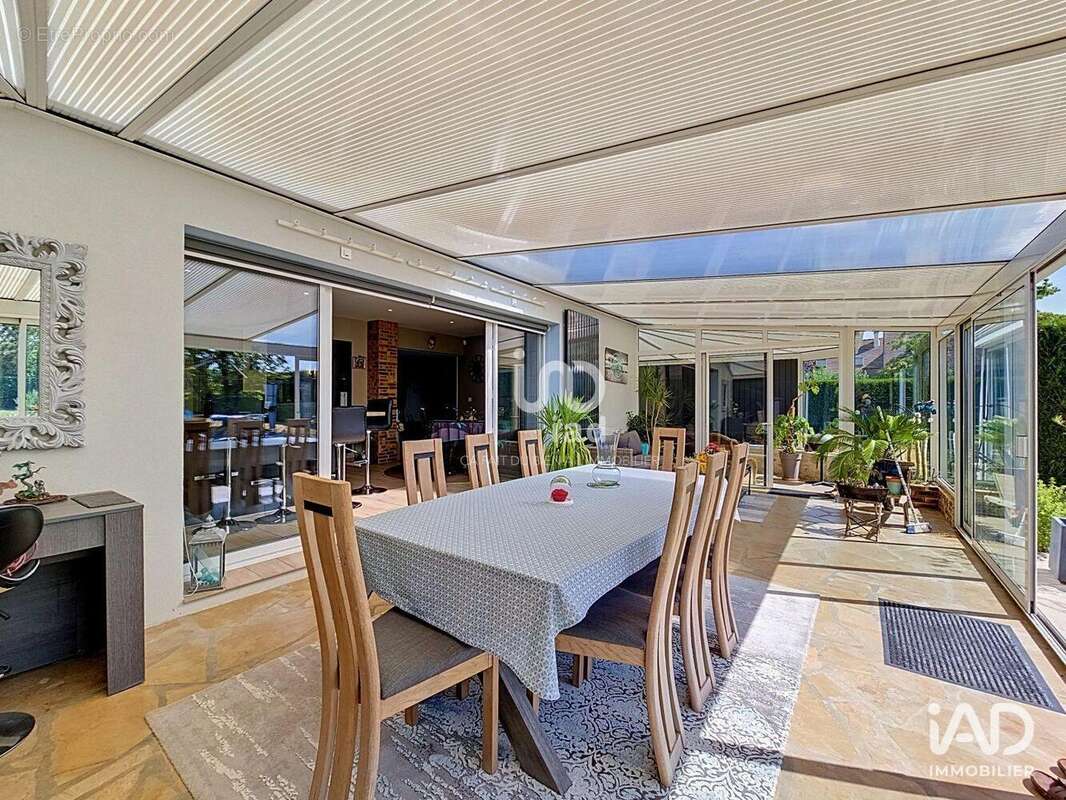 Maison 190 m² à Follainville-Dennemont  - photo 4