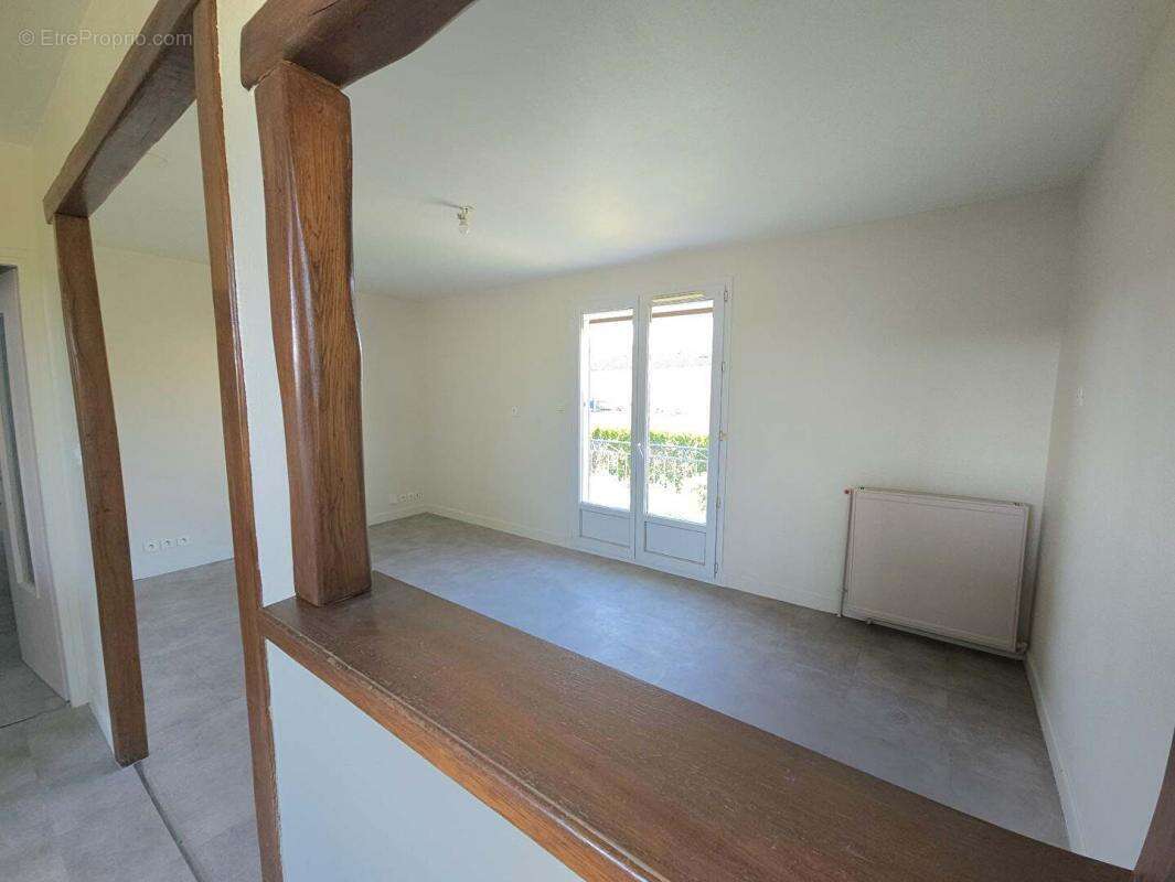 Maison à SAINTE-GAUBURGE-SAINTE-COLOMBE