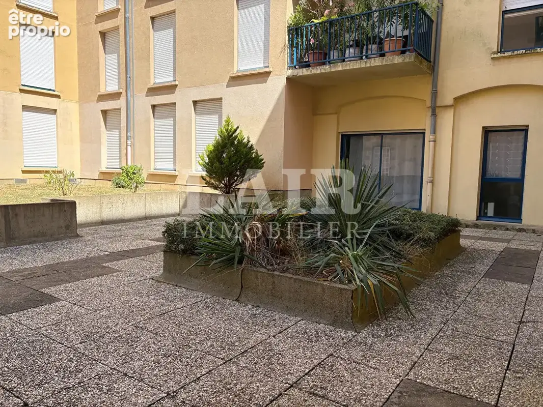 Appartement avec ascenseur au centre-ville d'Alençon  - Réf. 15589 - photo 4