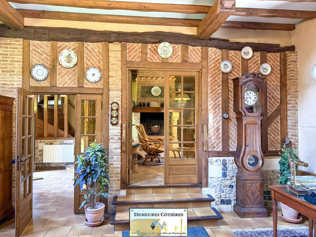 Maison à SAINT-JOUIN-BRUNEVAL