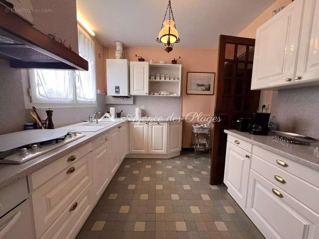 Maison à MESCHERS-SUR-GIRONDE