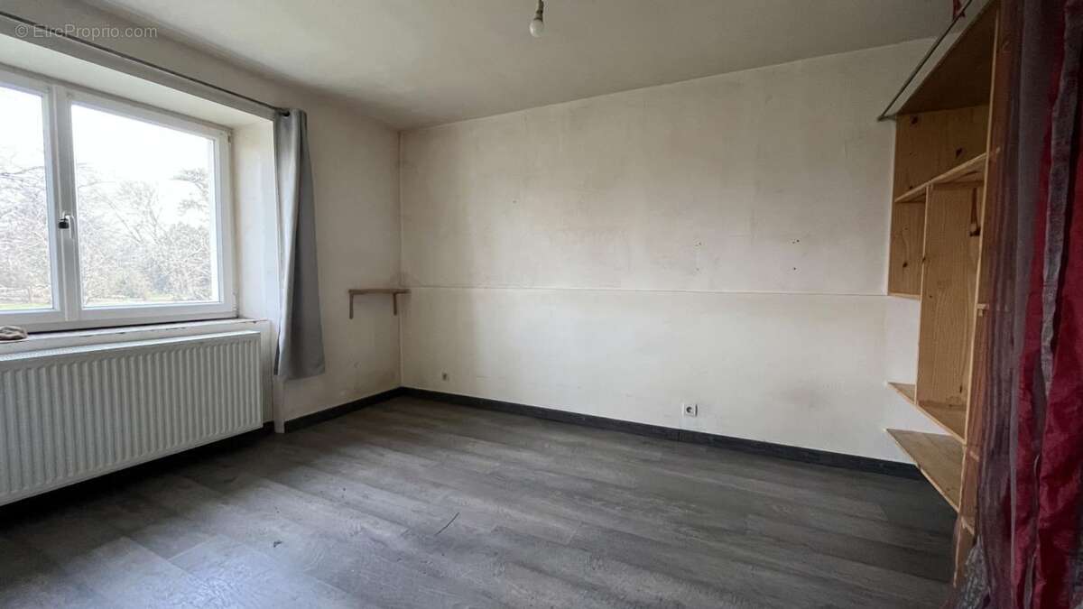 Maison à DRACY-SAINT-LOUP