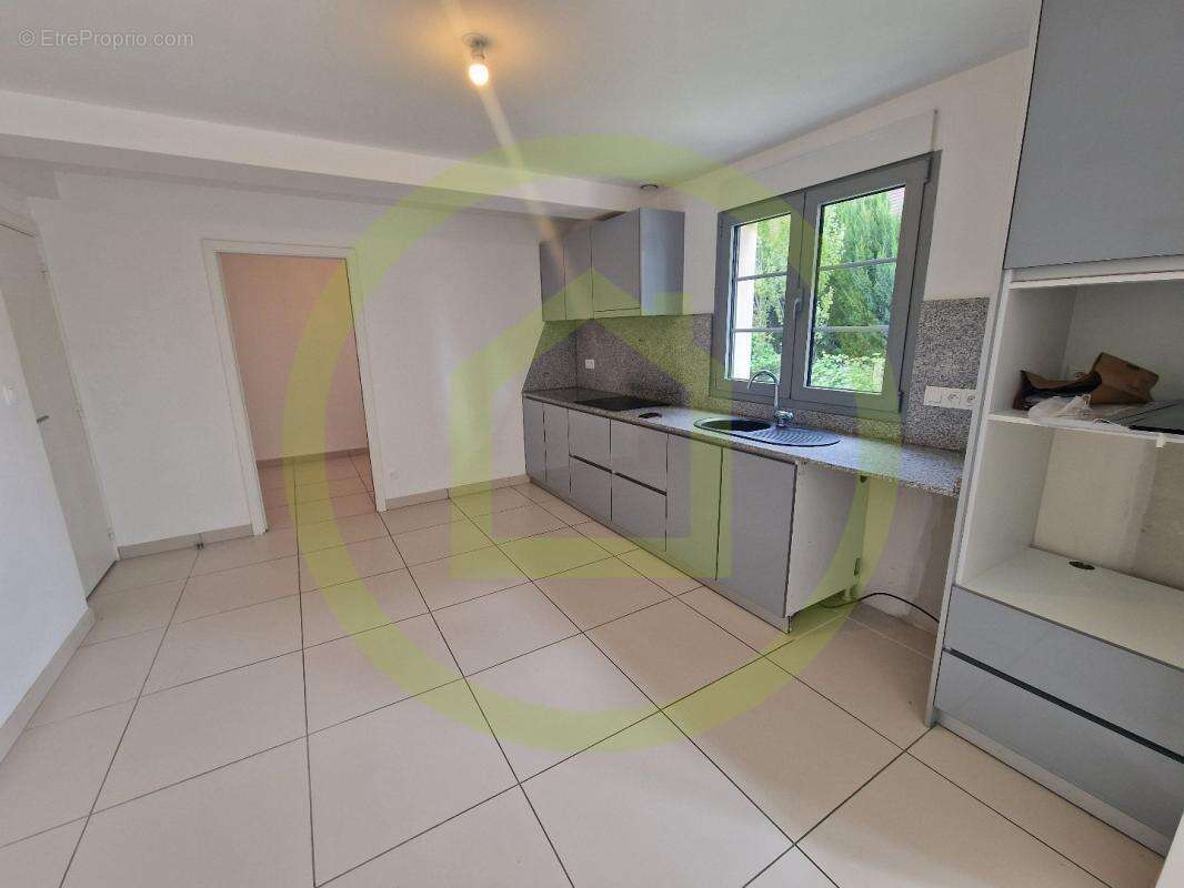 Maison à SAINT-DENIS-EN-VAL