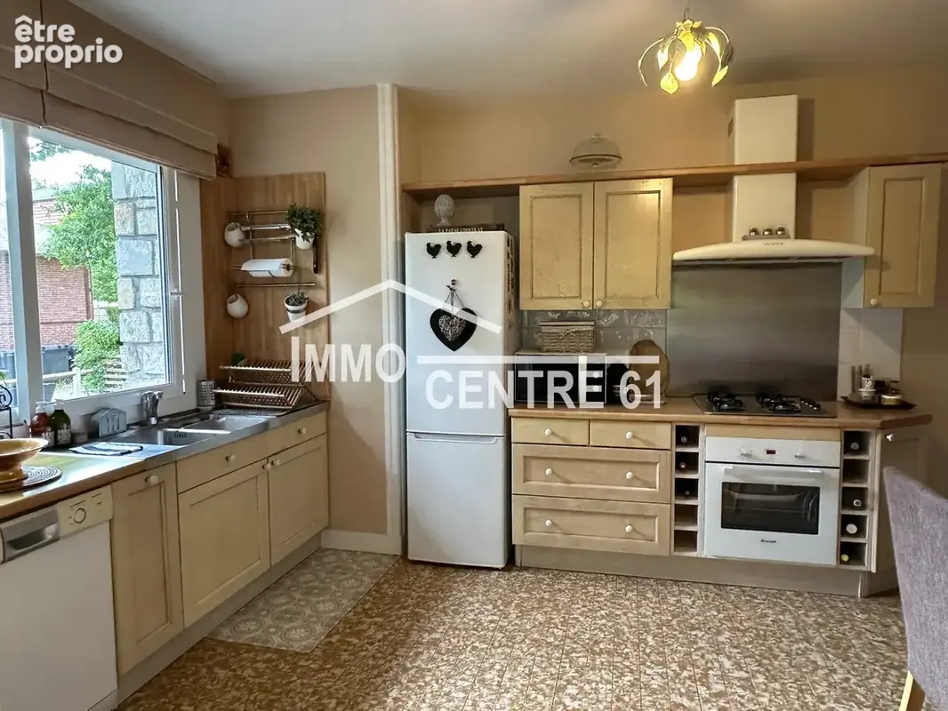 Charmante maison de 5 chambres sur 1463m2 de terrain - photo 7