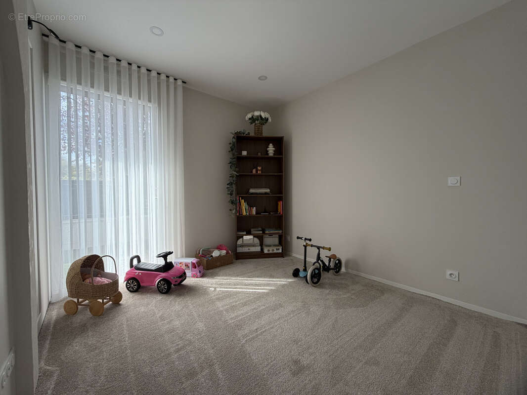 Maison à SAINT-BARTHELEMY-D&#039;ANJOU