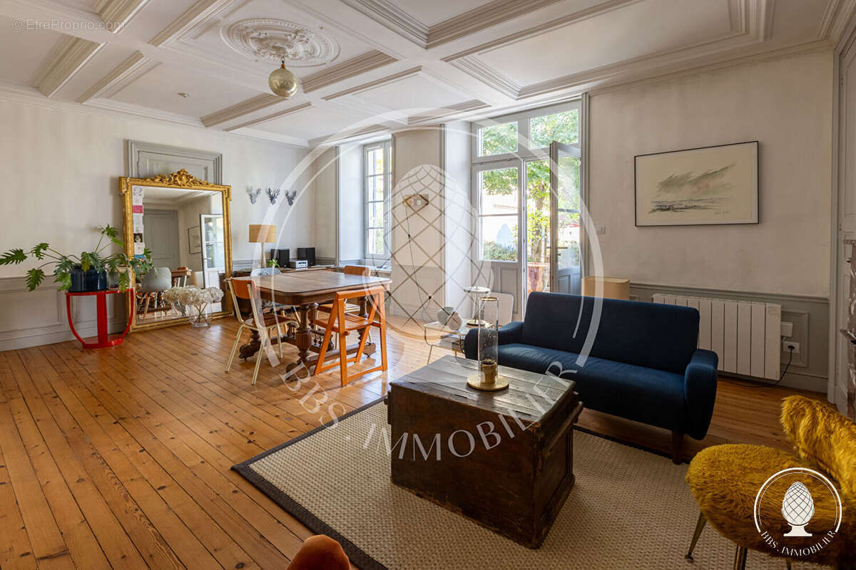 Appartement à LA ROCHELLE