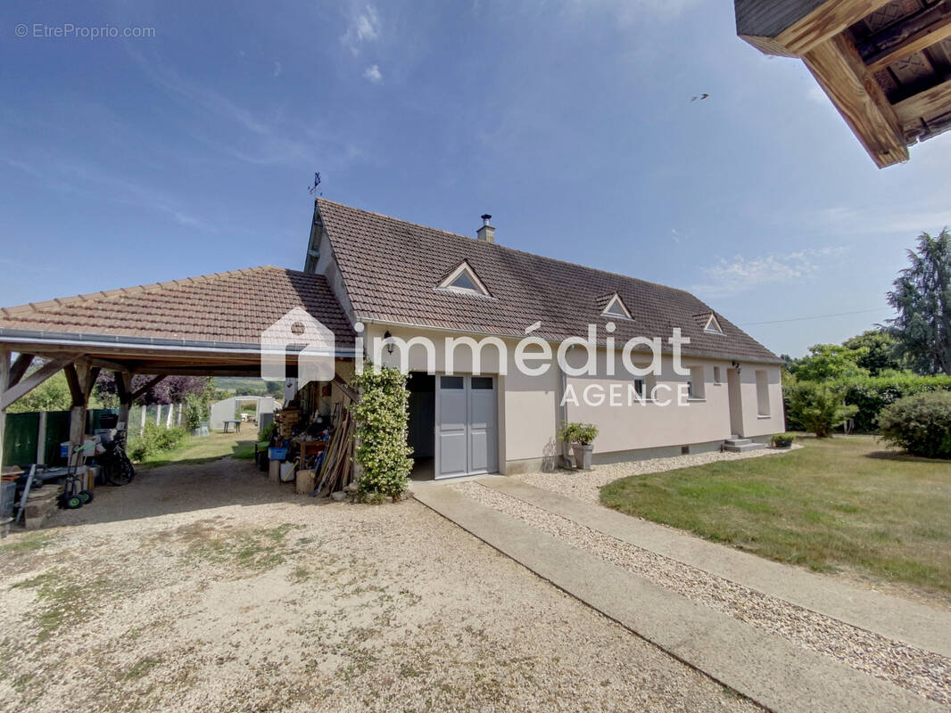 Maison à GARENNES-SUR-EURE
