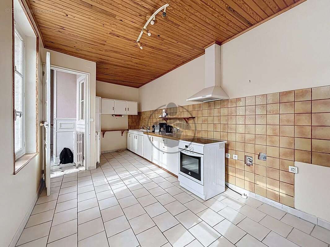 Maison à SAINT-QUENTIN