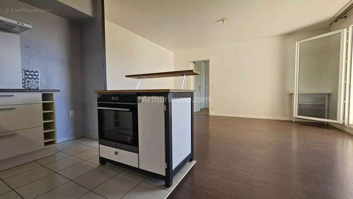 Appartement à MONTLHERY