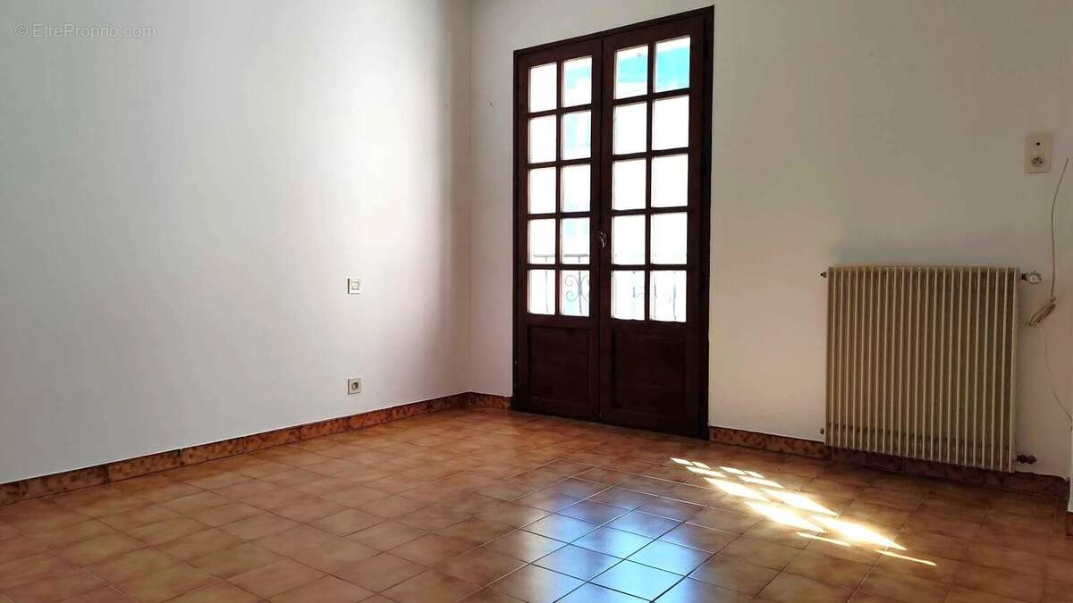 Maison 157 m² - Ascenseur - Garage - Terrain 930 m² - photo 19