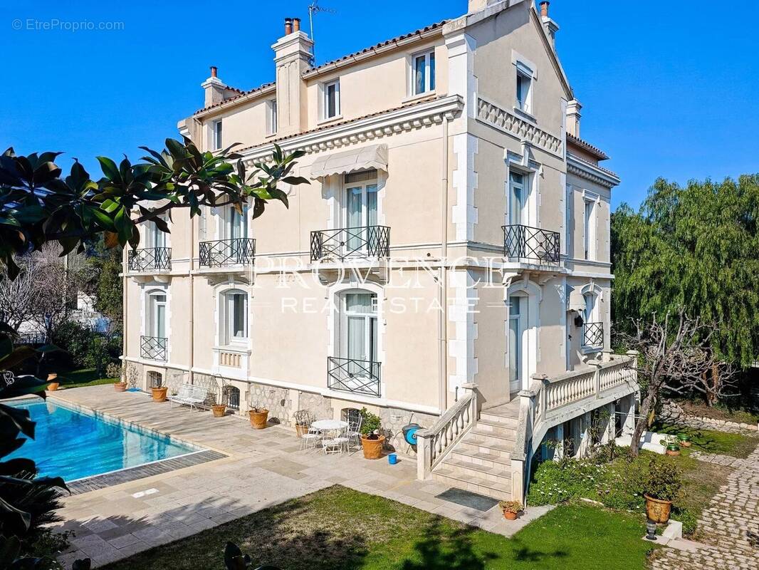 Maison à MARSEILLE-8E