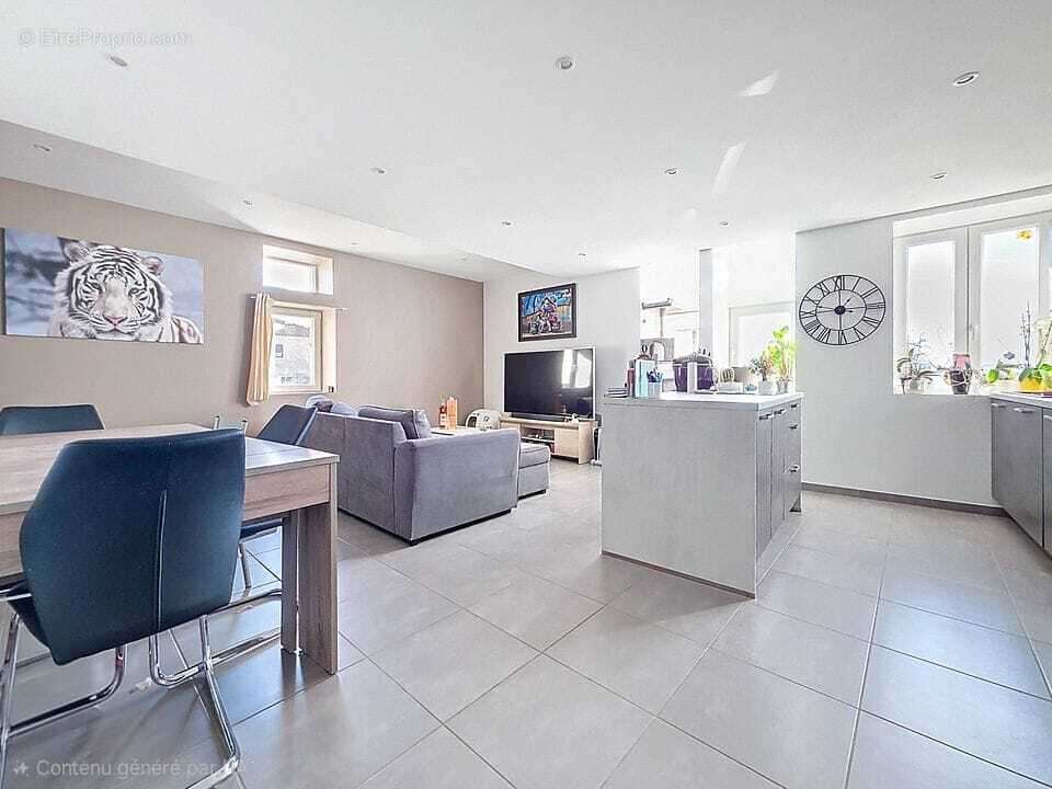 Appartement à MOIDIEU-DETOURBE