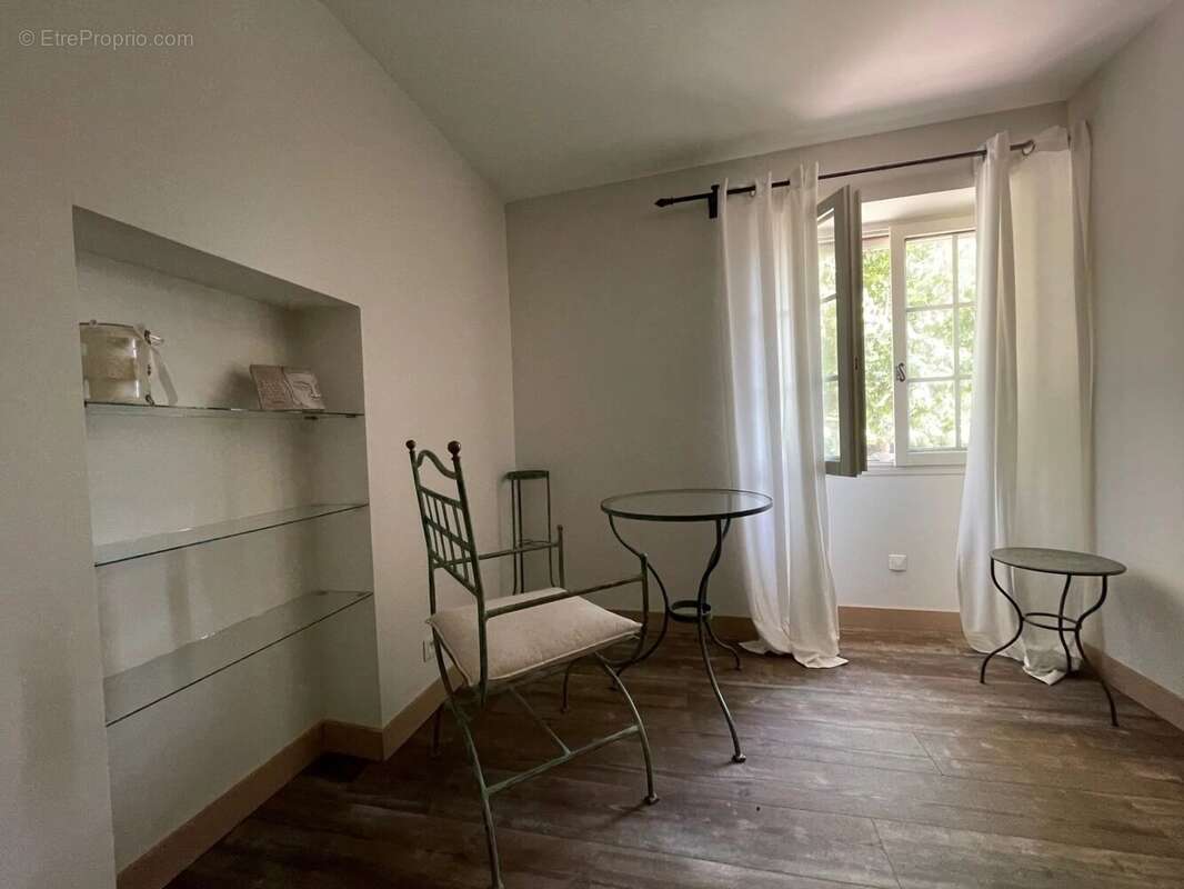 Maison à CABANNES
