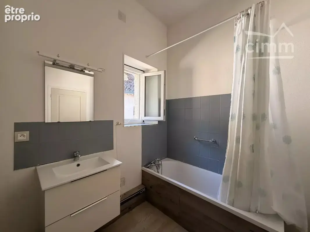 À VENDRE – T2 de 50 m² en rez-de-chaussée  – MER (41500) - photo 6