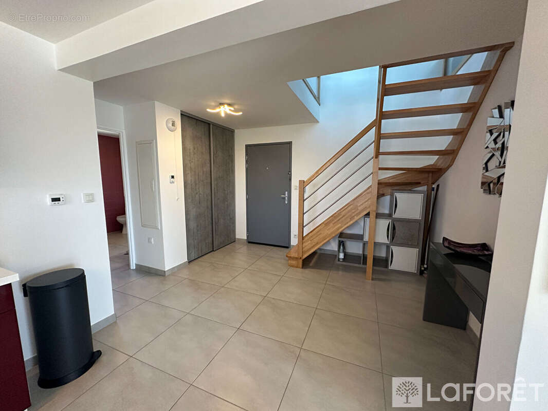 Appartement à GRANGES-NARBOZ