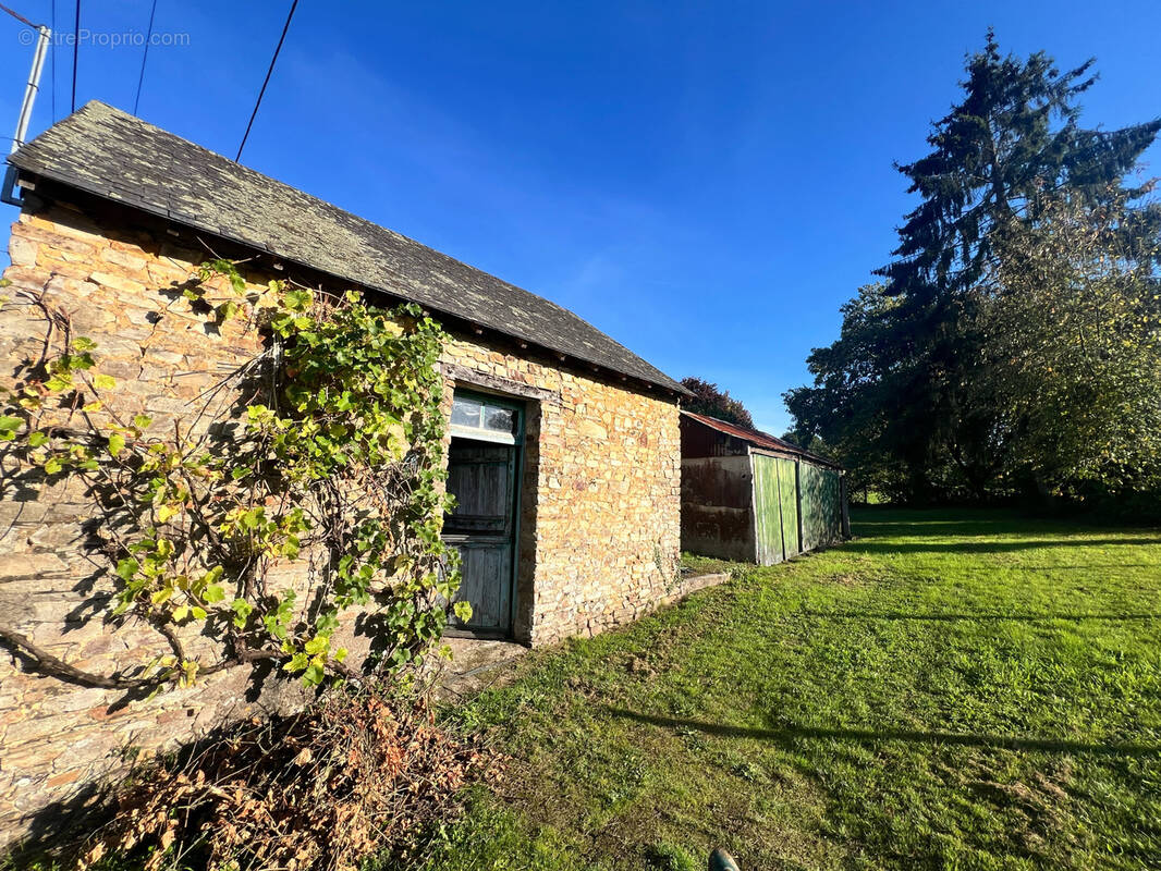 Maison à SION-LES-MINES