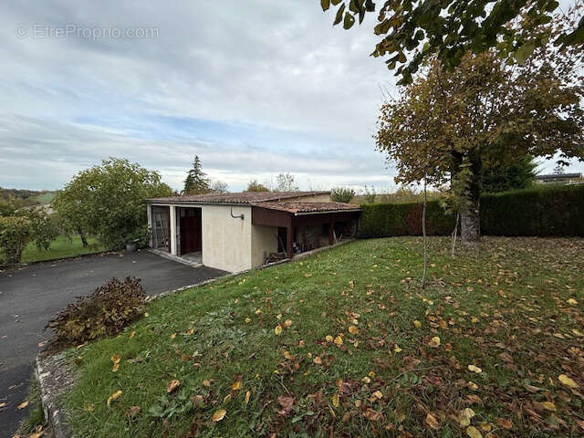 Maison à CHALAIS