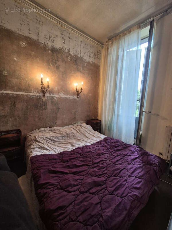 Appartement à MARSEILLE-3E