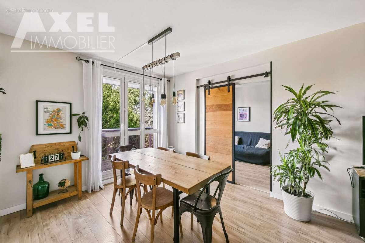 Appartement à BOIS-D'ARCY