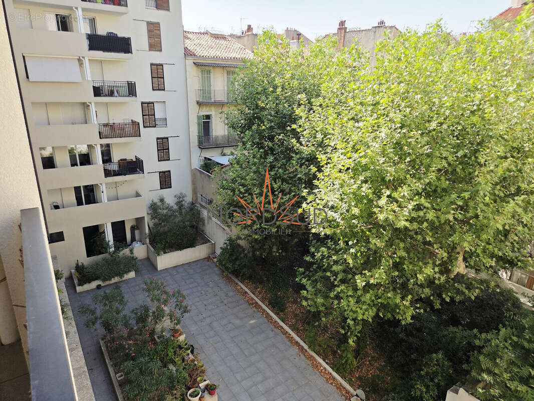Appartement 36 m² à Marseille-5e  - photo 3